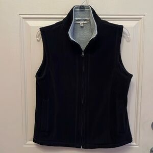 Fleece vest size med